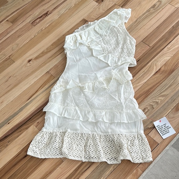 White Ruffled Dress - Picture 2 of 3